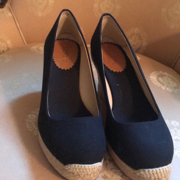 It’s a 2 for 1 sale 2 pair JCrew canvas wedges - Picture 5 of 7